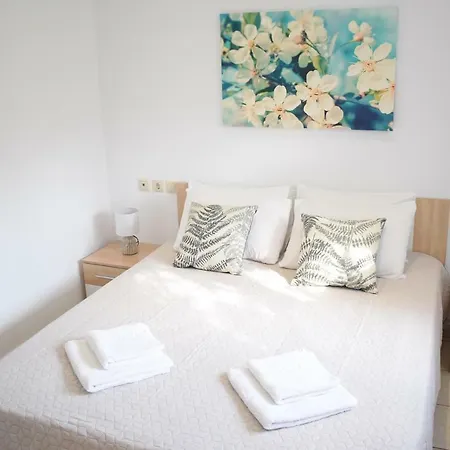 Olive Sense With Jacuzzi And Sauna Βίλα