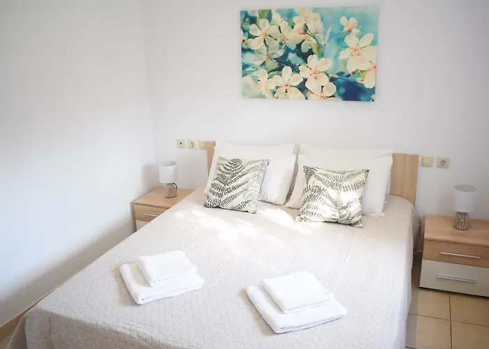 Olive Sense With Jacuzzi And Sauna Villa