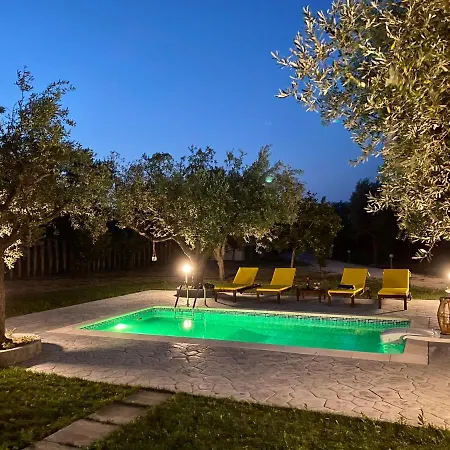 Olive Sense With Jacuzzi And Sauna