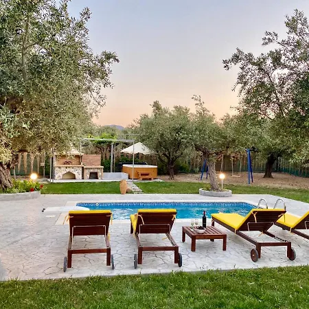 Olive Sense With Jacuzzi And Sauna * Afantou