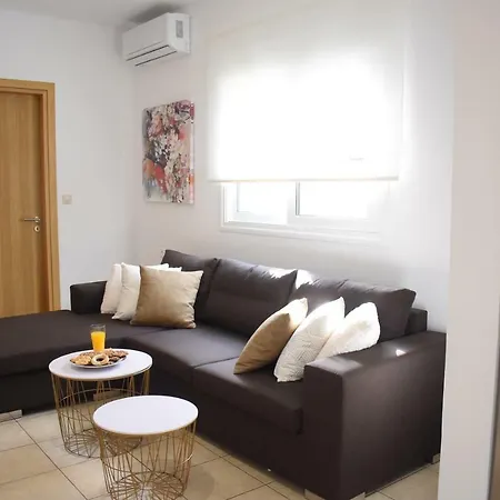 Villa Olive Sense With Jacuzzi And Sauna Afantou