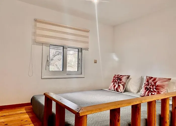 Olive Sense With Jacuzzi And Sauna