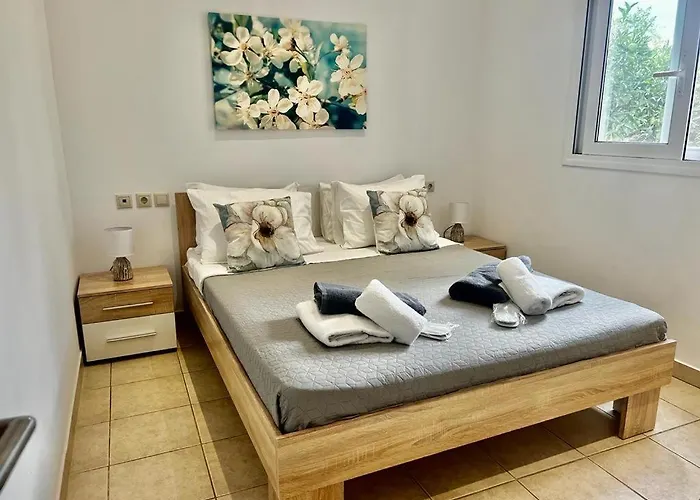 Olive Sense With Jacuzzi And Sauna فيلة أفانتو