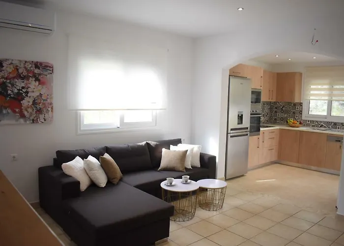 Olive Sense With Jacuzzi And Sauna