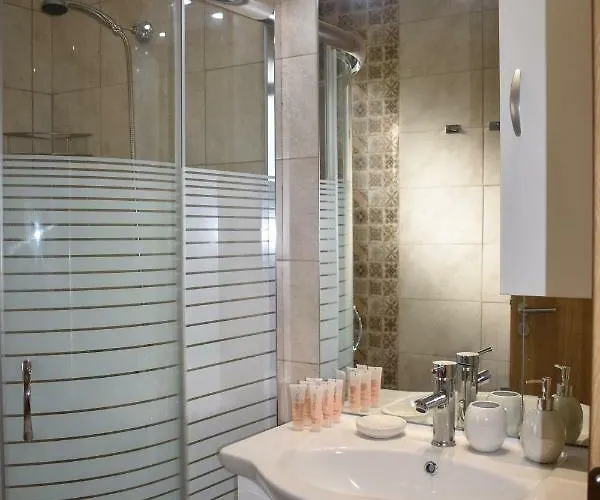 Olive Sense With Jacuzzi And Sauna Villa