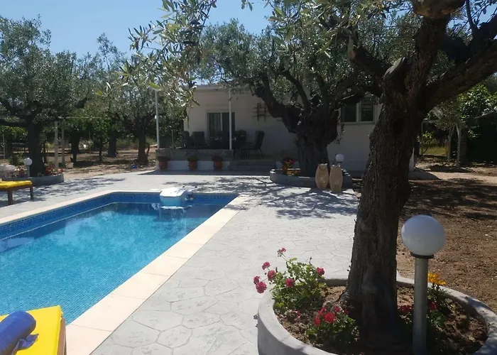 Olive Sense With Jacuzzi And Sauna Afantou