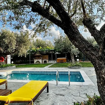 Olive Sense With Jacuzzi&sauna *