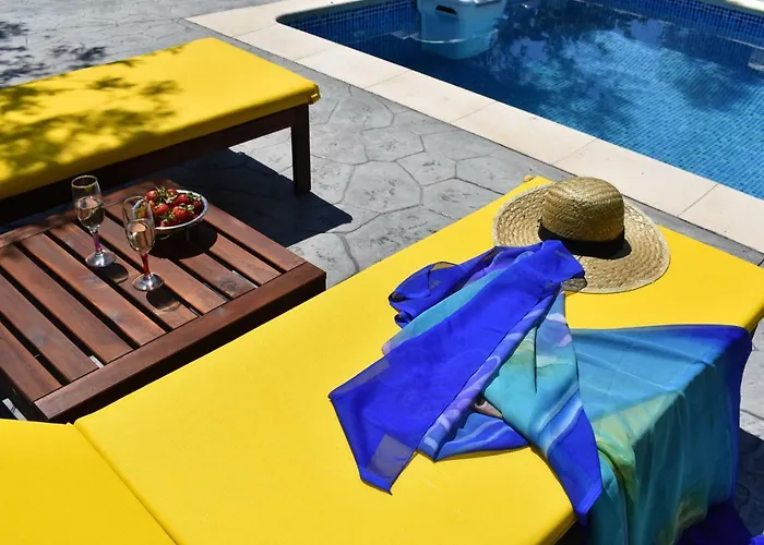 Olive Sense With Jacuzzi&sauna Villa